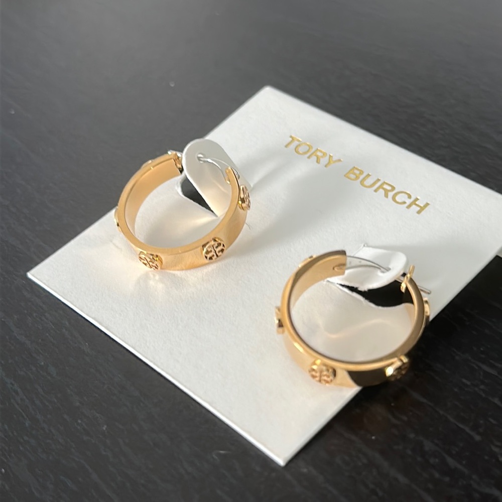 Tory Burch Hoops